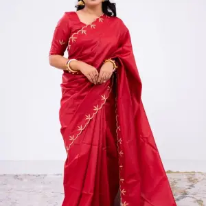 Dipti Saree